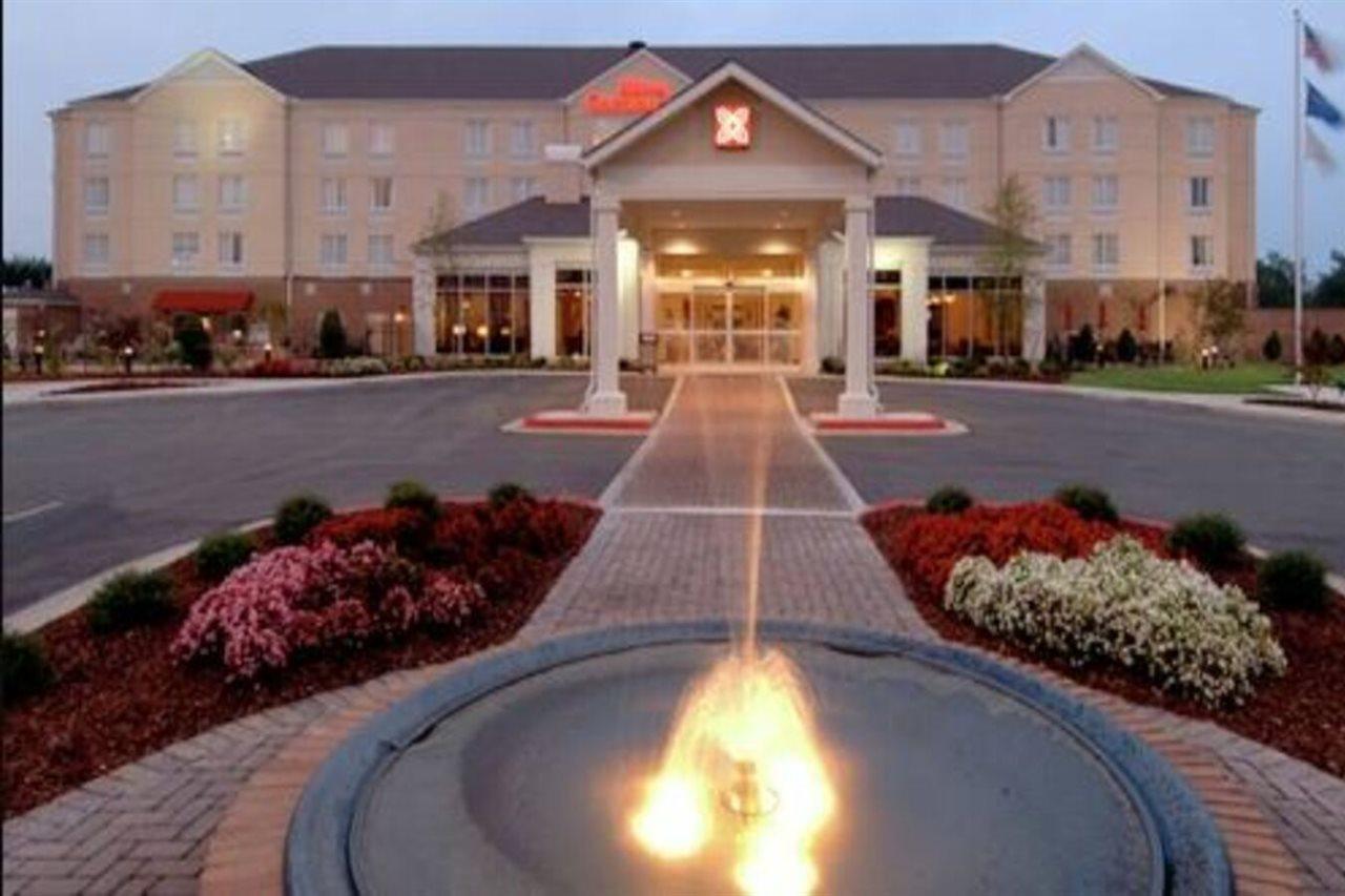 Hilton Garden Inn Huntsville/Space Center Экстерьер фото