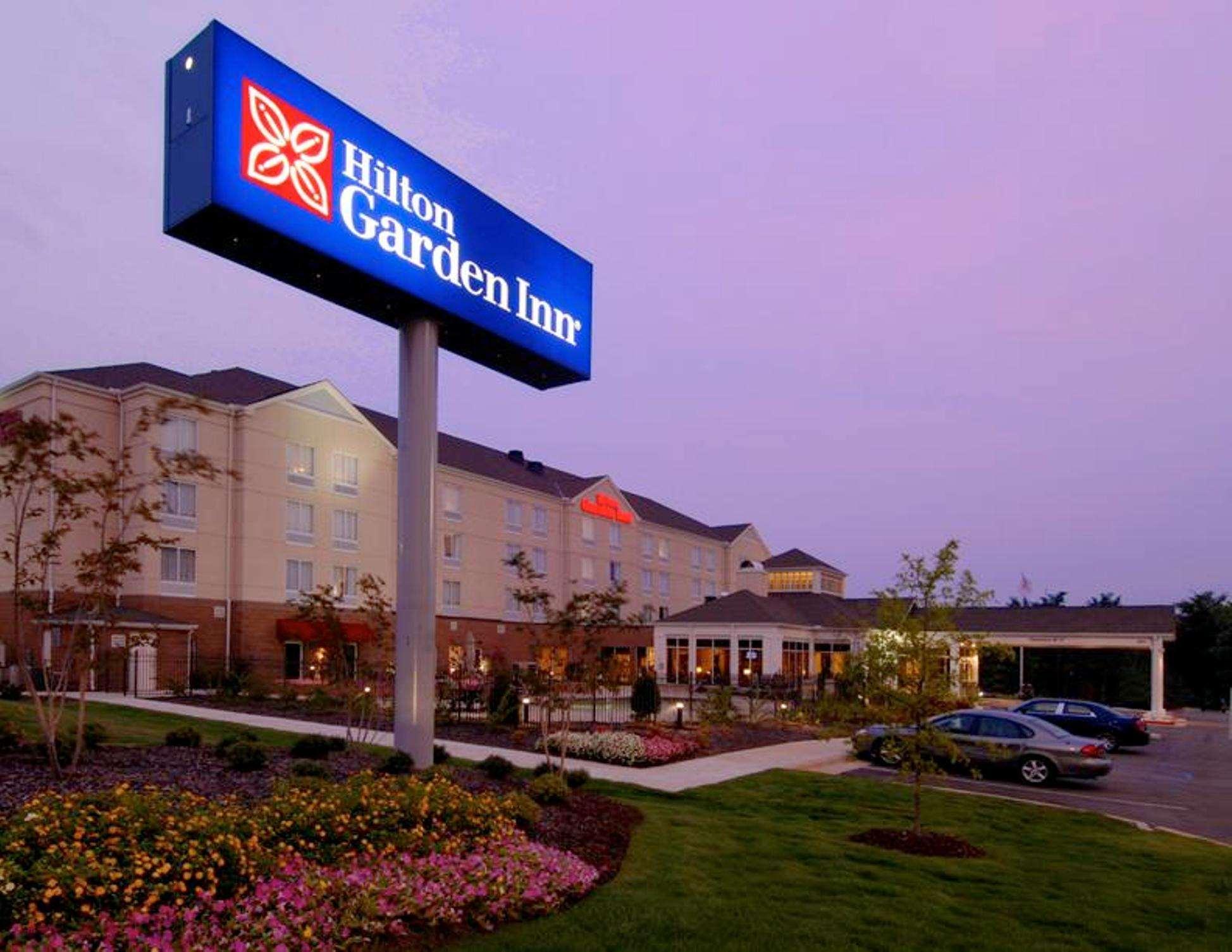Hilton Garden Inn Huntsville/Space Center Экстерьер фото